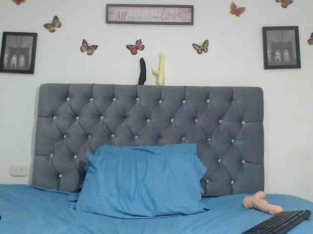 pinkvalentina webcam