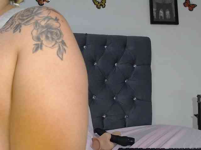 pinkvalentina webcam