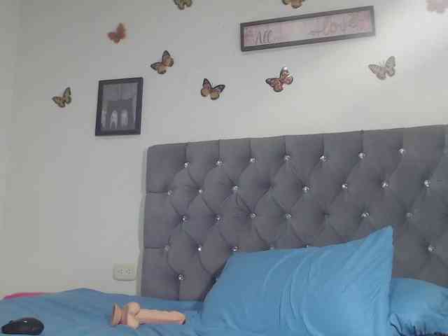 pinkvalentina webcam