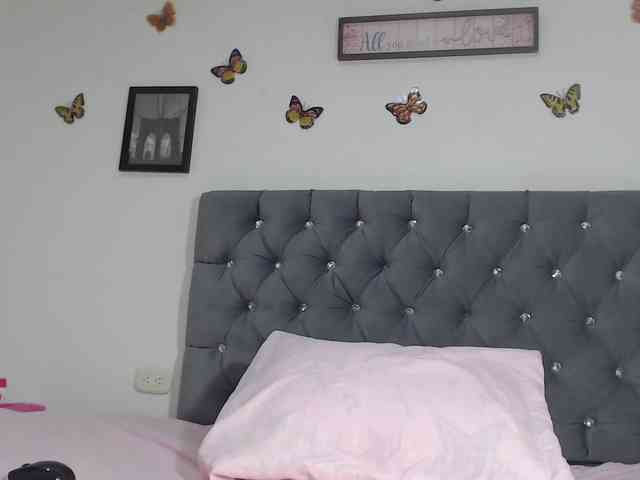 pinkvalentina webcam