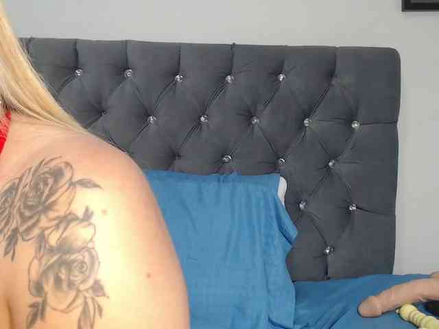 pinkvalentina webcam