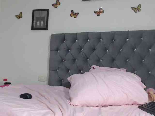 pinkvalentina webcam