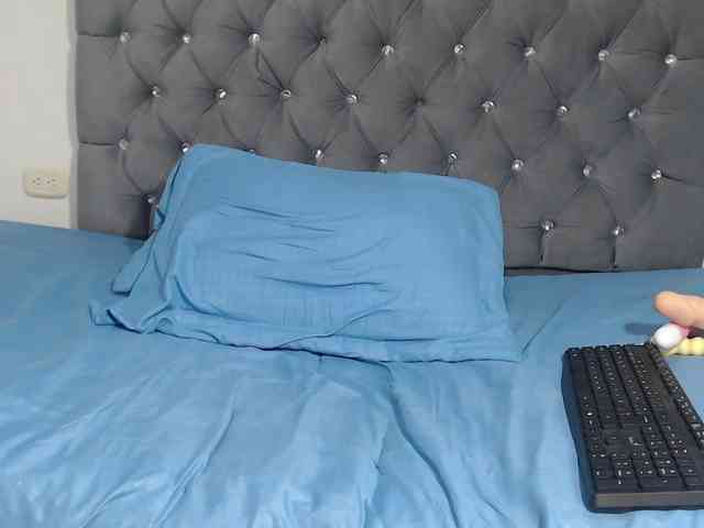 pinkvalentina webcam