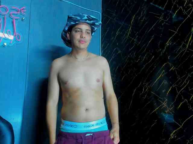 domick Live Webcam on BongaCams domick Live Webcam on BongaCams