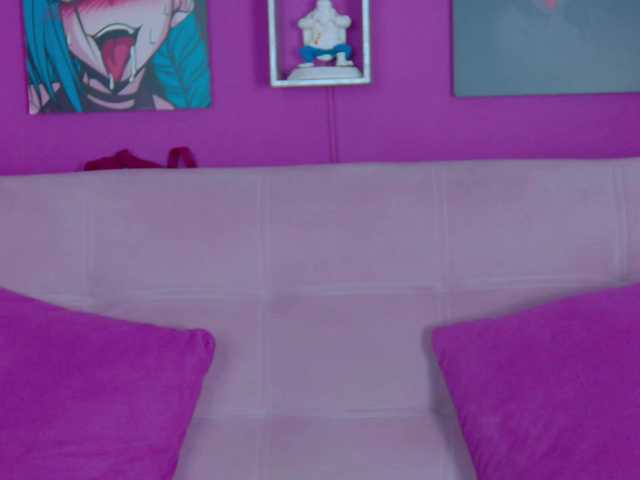 antonellacontti's BongaCams show and profile