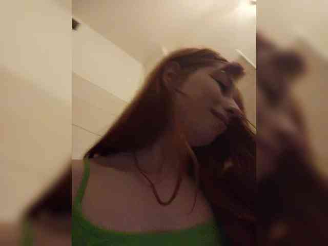 StacyGemstone webcam
