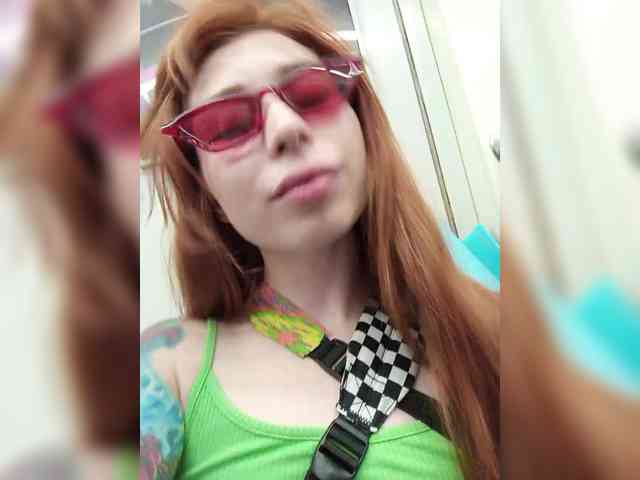 StacyGemstone webcam