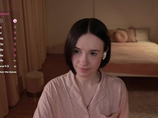 MissEssie Porn Show