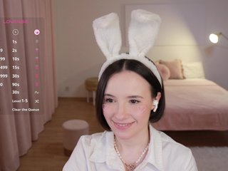 MissEssie Porn Show