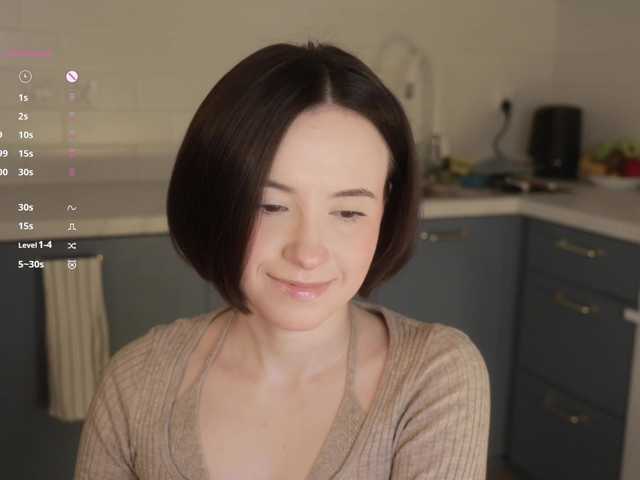 -FemaleEssence-'s BongaCams show and profile