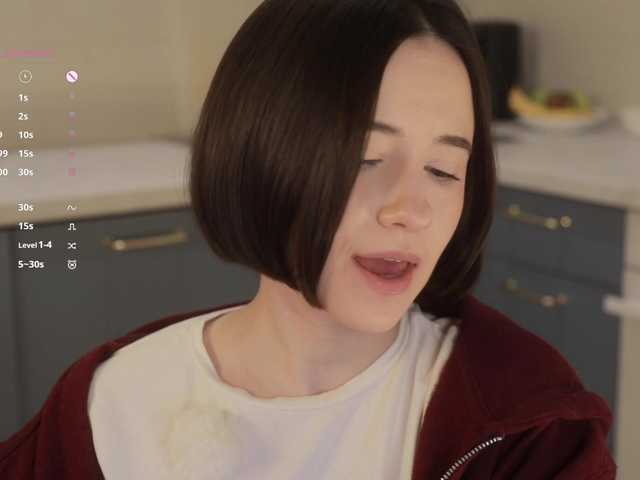 -FemaleEssence-'s BongaCams show and profile