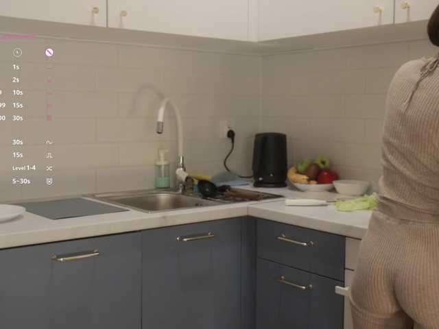 -FemaleEssence-'s BongaCams show and profile