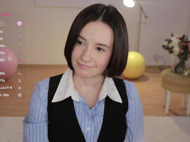 -FemaleEssence- from BongaCams