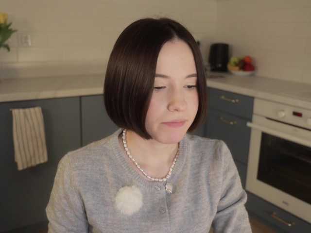 -FemaleEssence- live cam