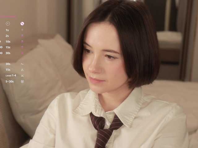 -FemaleEssence-'s BongaCams show and profile