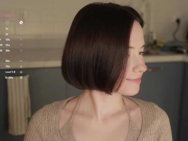 -FemaleEssence-'s BongaCams show and profile