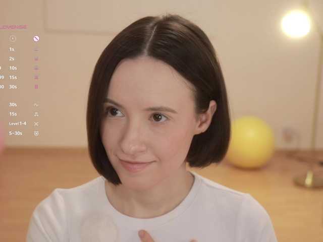 -FemaleEssence-вебкам видео 