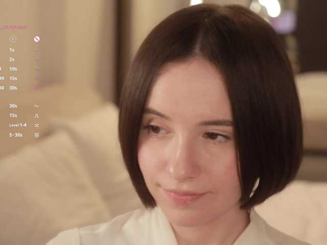 -FemaleEssence-'s BongaCams show and profile