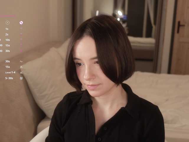 видео -FemaleEssence-