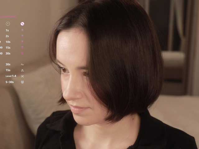 -FemaleEssence-'s BongaCams show and profile