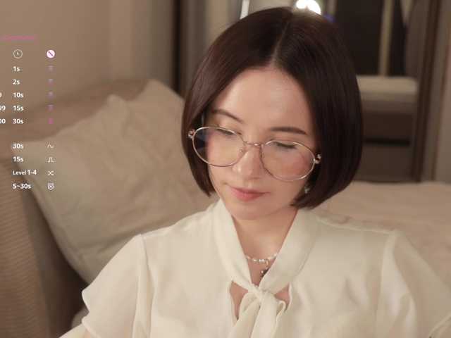 -FemaleEssence-'s BongaCams show and profile