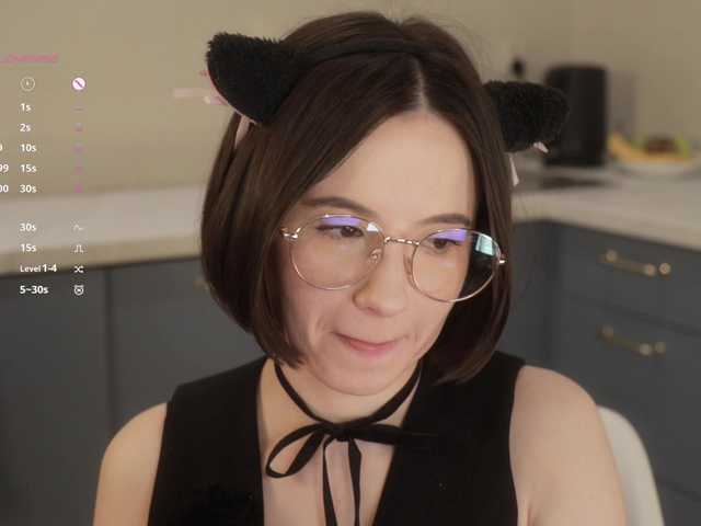 -FemaleEssence-'s BongaCams show and profile