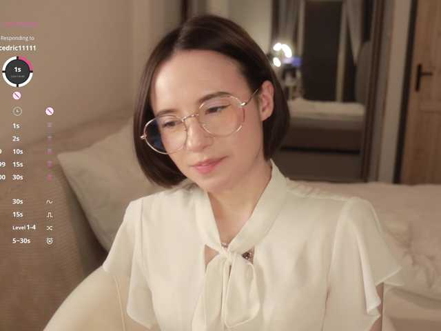 -FemaleEssence-'s BongaCams show and profile