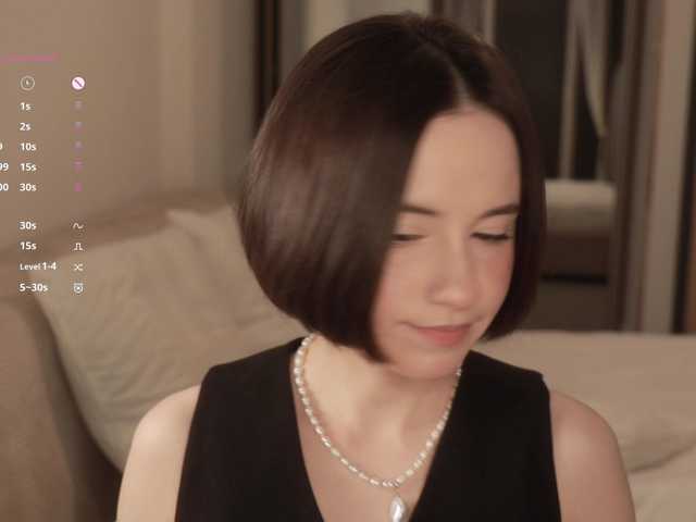 -FemaleEssence-'s BongaCams show and profile