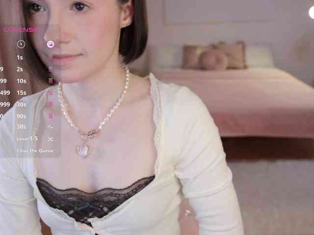 MissEssie webcam