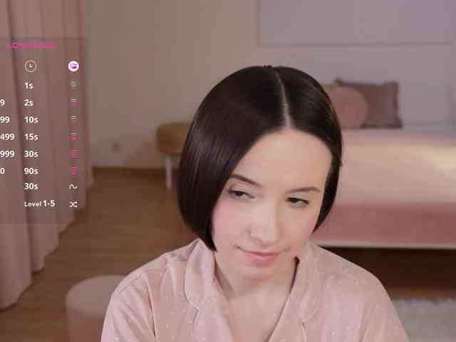 MissEssie webcam