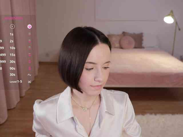 MissEssie webcam
