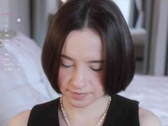 amateur webcam -FemaleEssence-