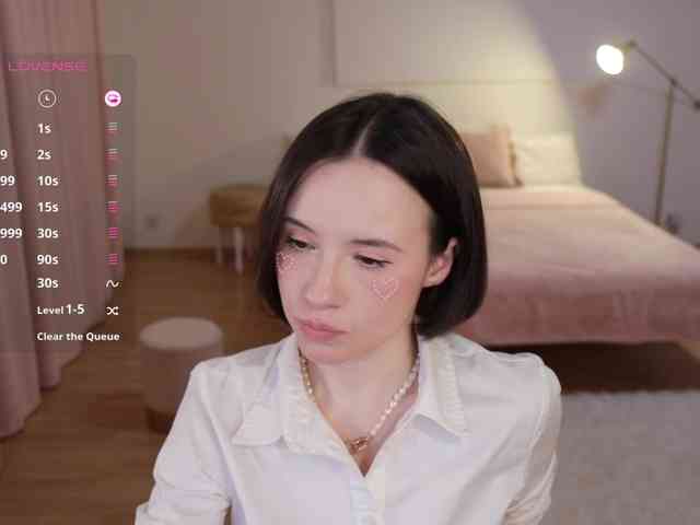 MissEssie webcam