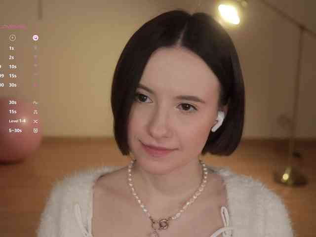 -FemaleEssence- -FemaleEssence-