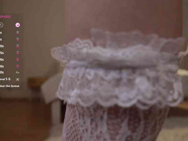 MissEssie webcam