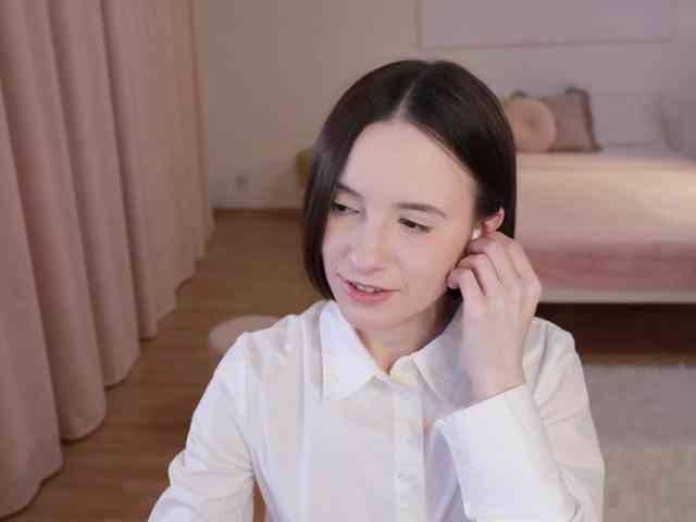 online web cam -FemaleEssence-