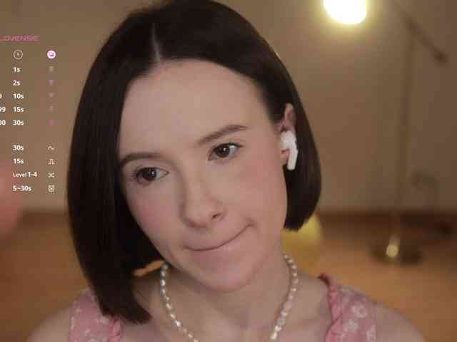 -FemaleEssence- -FemaleEssence-