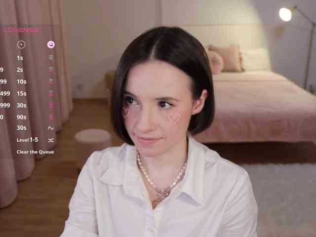 MissEssie webcam