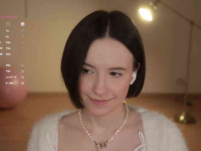 -FemaleEssence- -FemaleEssence-