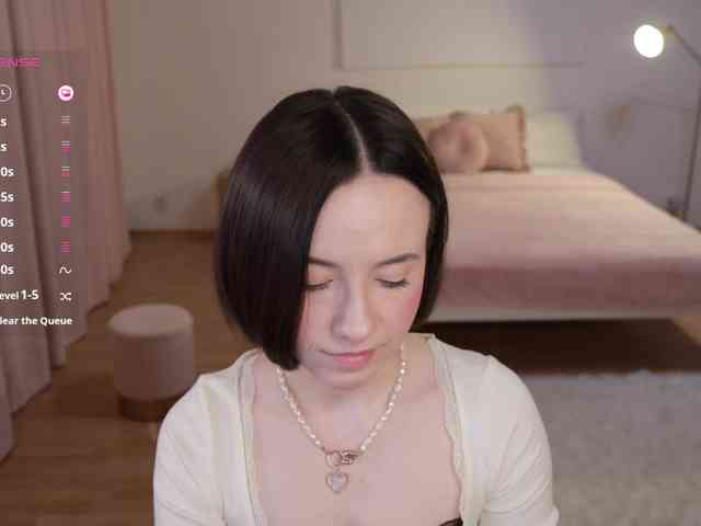 MissEssie webcam