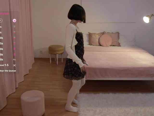 MissEssie webcam
