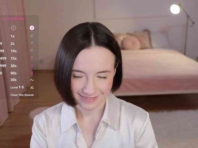 MissEssie webcam