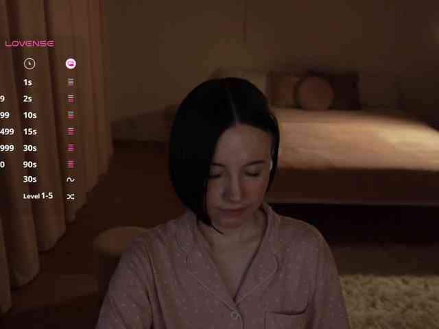 MissEssie webcam