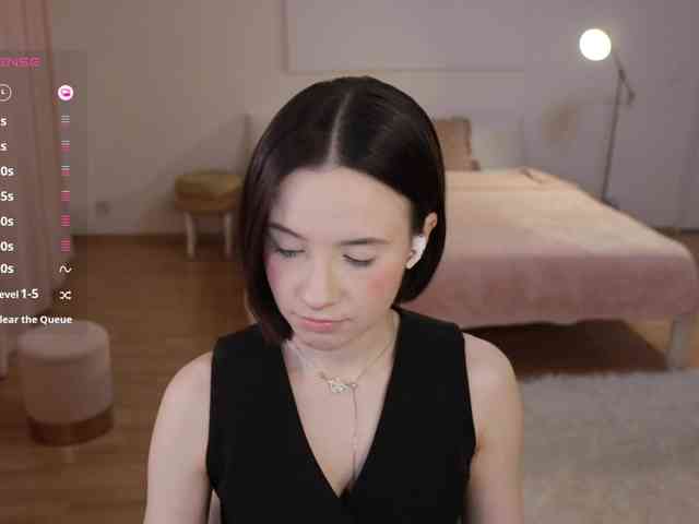 MissEssie webcam