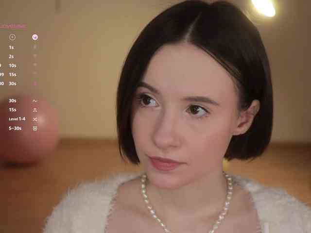 -FemaleEssence- -FemaleEssence-