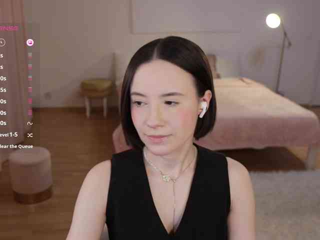 MissEssie webcam