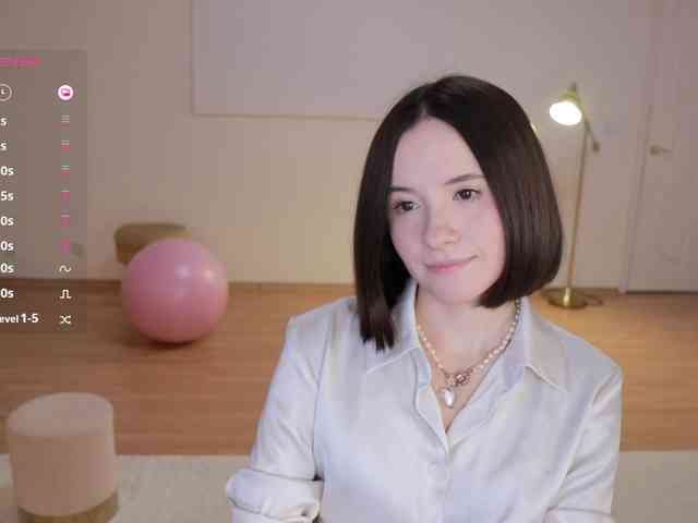 streaming webcam -FemaleEssence-