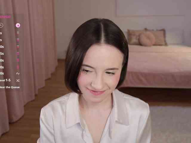 MissEssie webcam