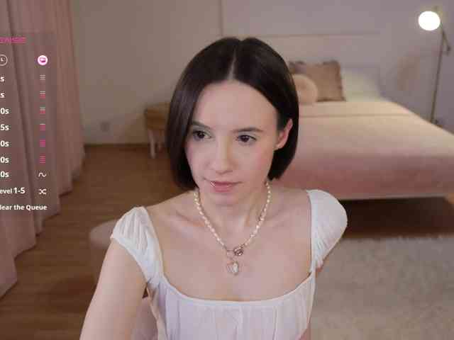 MissEssie webcam