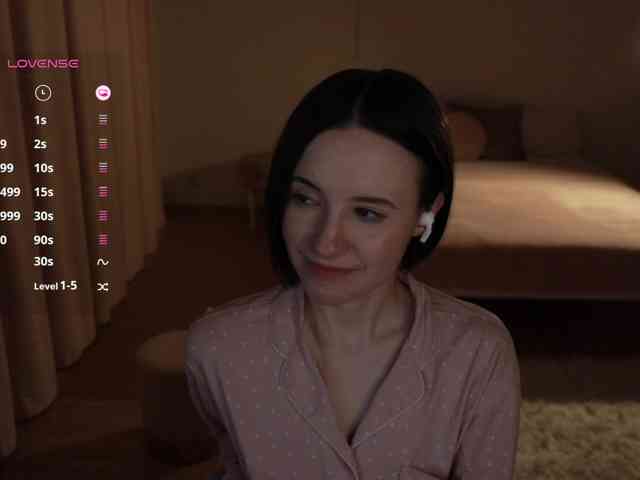 MissEssie webcam